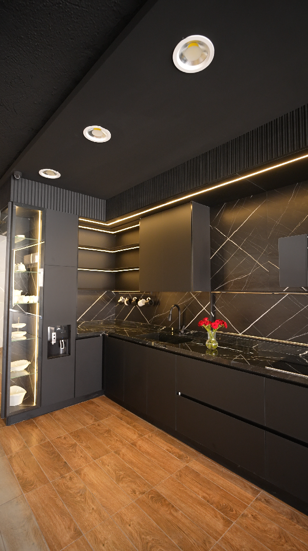 Modern Black Kitchen 8